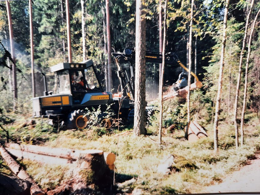 Metsäkone 1990-luvulla